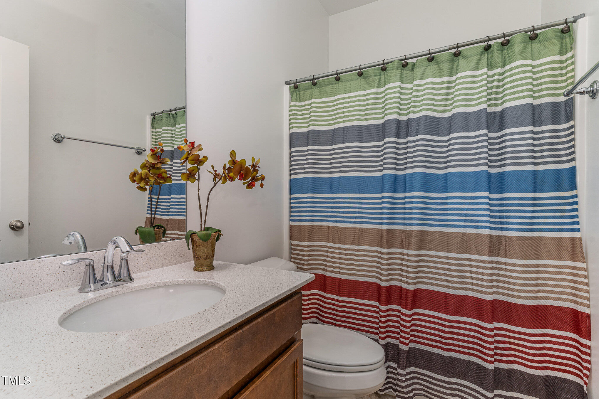 1015 Epiphany Road Morrisville, NC 27560 - Photo 16 of 18 guestbath.1015epiphany