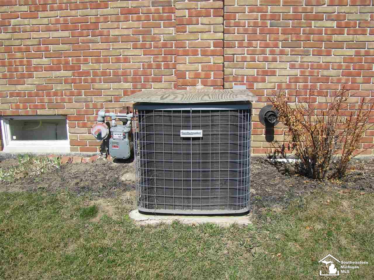 9755 Grafton Road Carleton, MI 48117 - Photo 98 of 99