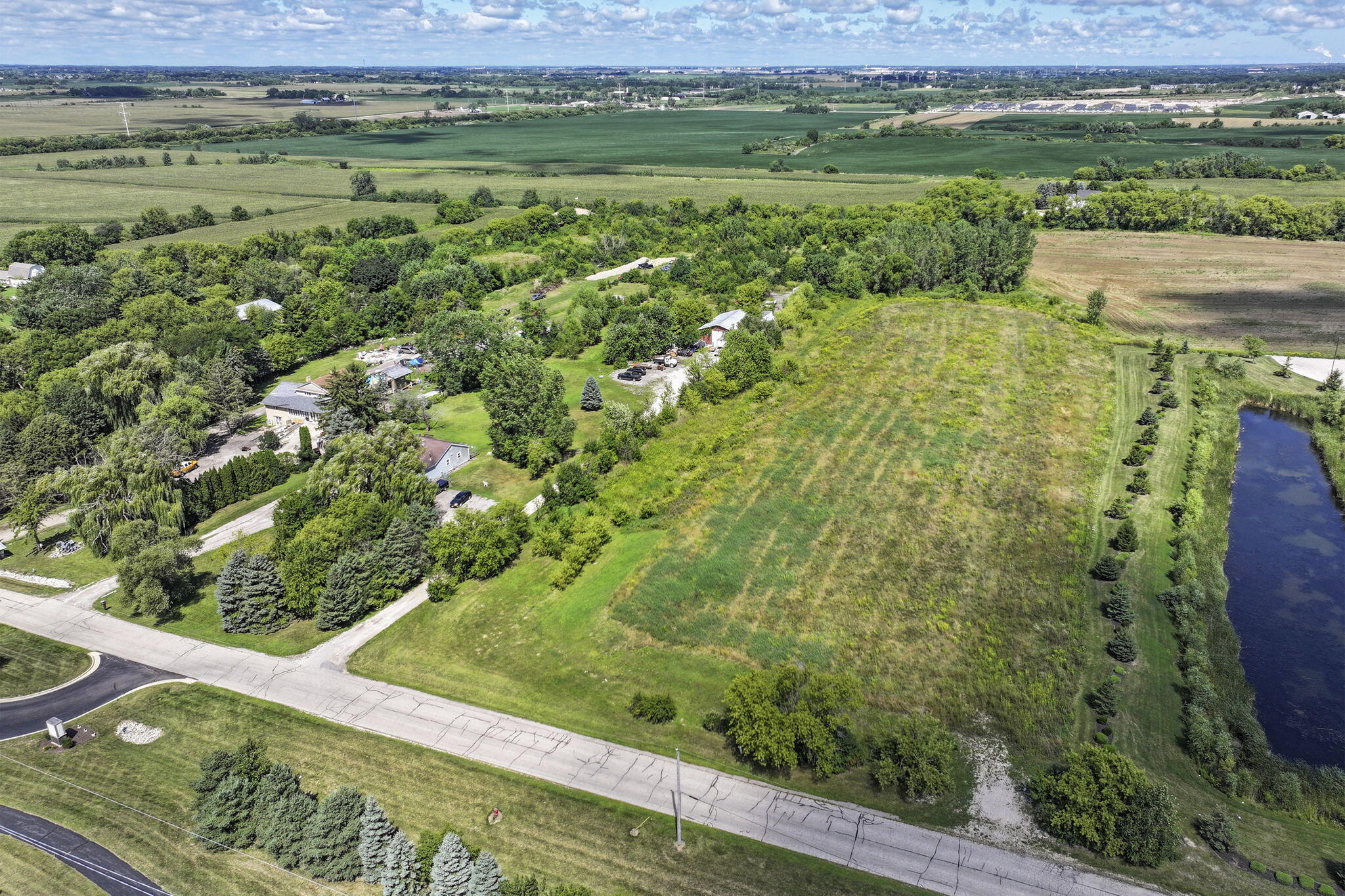 6218 31st Street Somers, WI 53144 - Photo 3 of 7 3-web-or-mls-6218 31st St, Kenosha, WI -