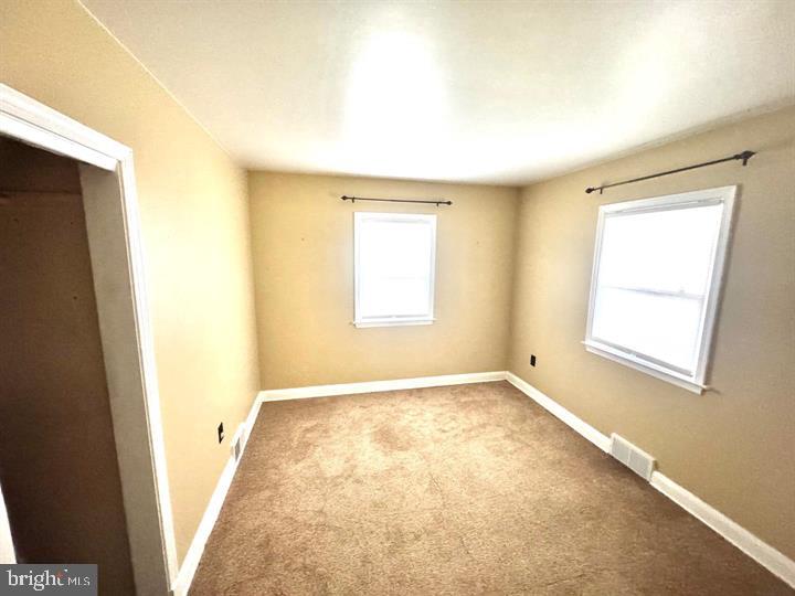 209 Mountain Road Linthicum Heights, MD 21090 - Photo 47 of 59 Bright and inviting blank canvas room.