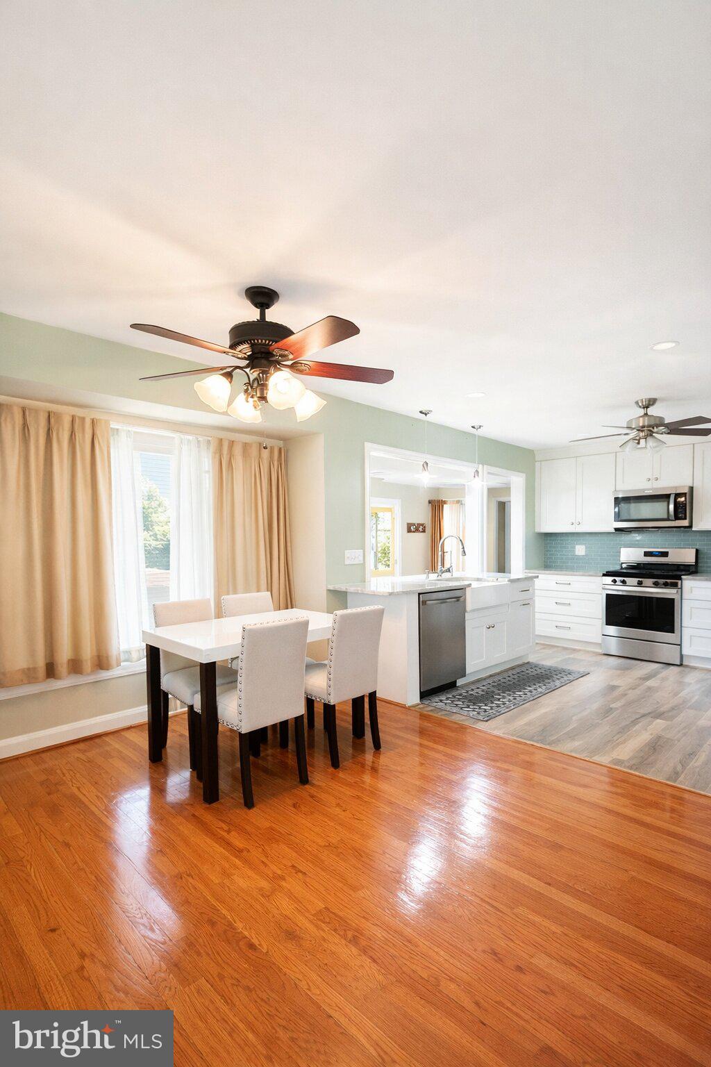 209 Mountain Road Linthicum Heights, MD 21090 - Photo 7 of 59 Bright and inviting kitchen space.