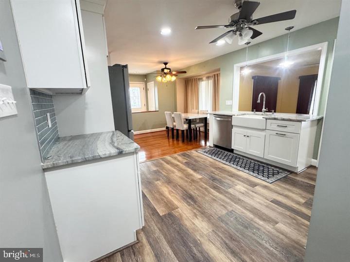 209 Mountain Road Linthicum Heights, MD 21090 - Photo 10 of 59 Modern kitchen with open layout charm.