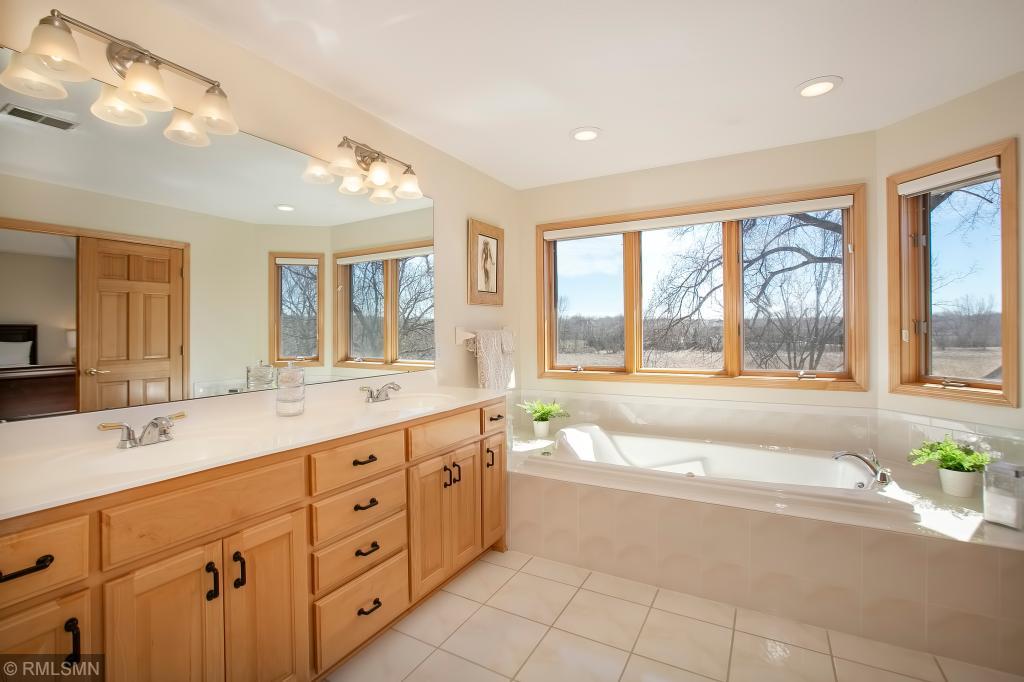 26855 Noble Road Shorewood, MN 55331 - Photo 23 of 53 Gallery Image 23