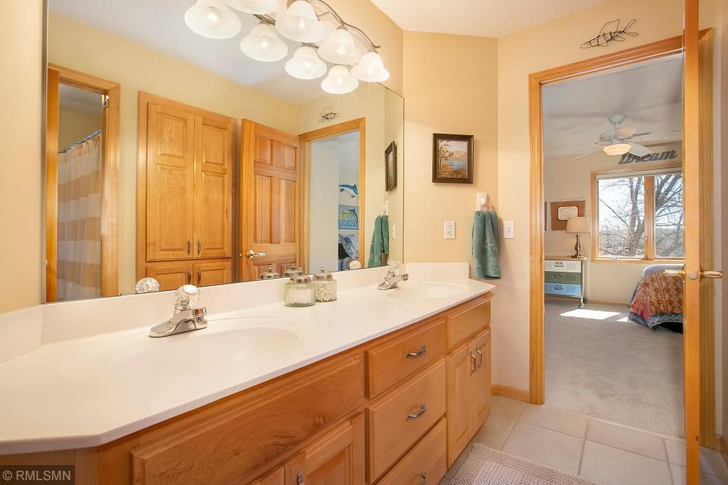 26855 Noble Road Shorewood, MN 55331 - Photo 27 of 53 Gallery Image 27