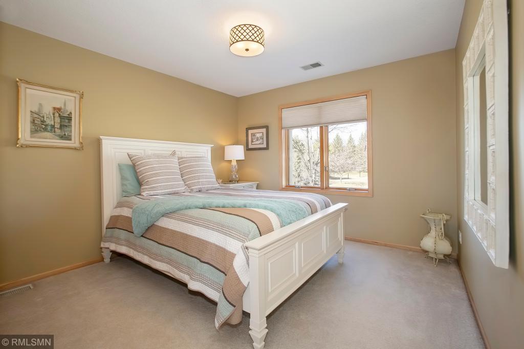 26855 Noble Road Shorewood, MN 55331 - Photo 29 of 53 Gallery Image 29