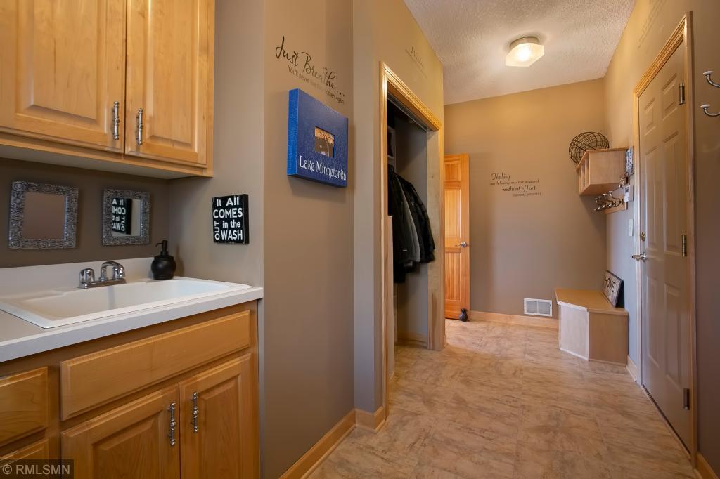 26855 Noble Road Shorewood, MN 55331 - Photo 32 of 53 Gallery Image 32