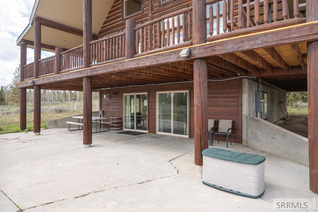 3300 Lariat Road Island Park, ID 83429 - Photo 6 of 75