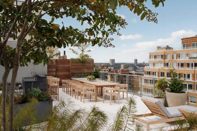 $6,795,000 | 212 West 72nd Street, Unit 18E | Upper West Side