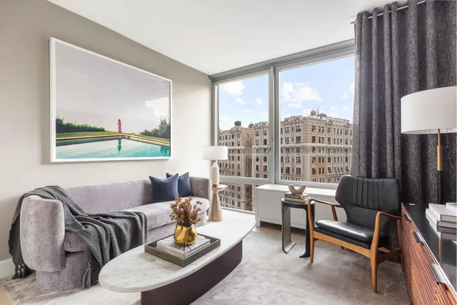 $6,795,000 | 212 West 72nd Street, Unit 18E | Upper West Side
