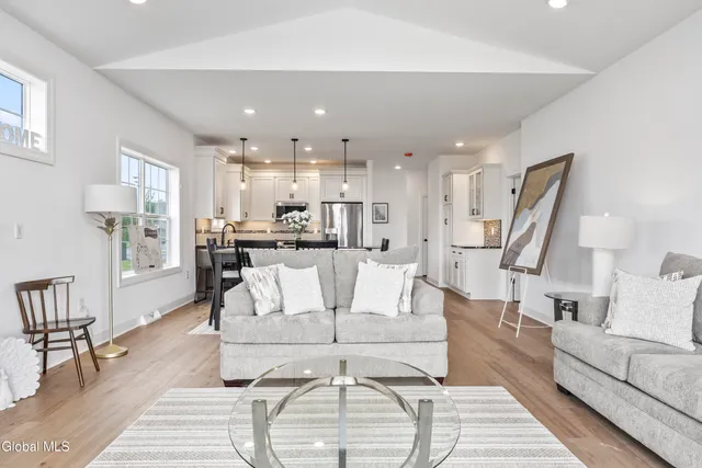 $553,185 | 3101 Brianna Boulevard, North Greenbush, NY 12180