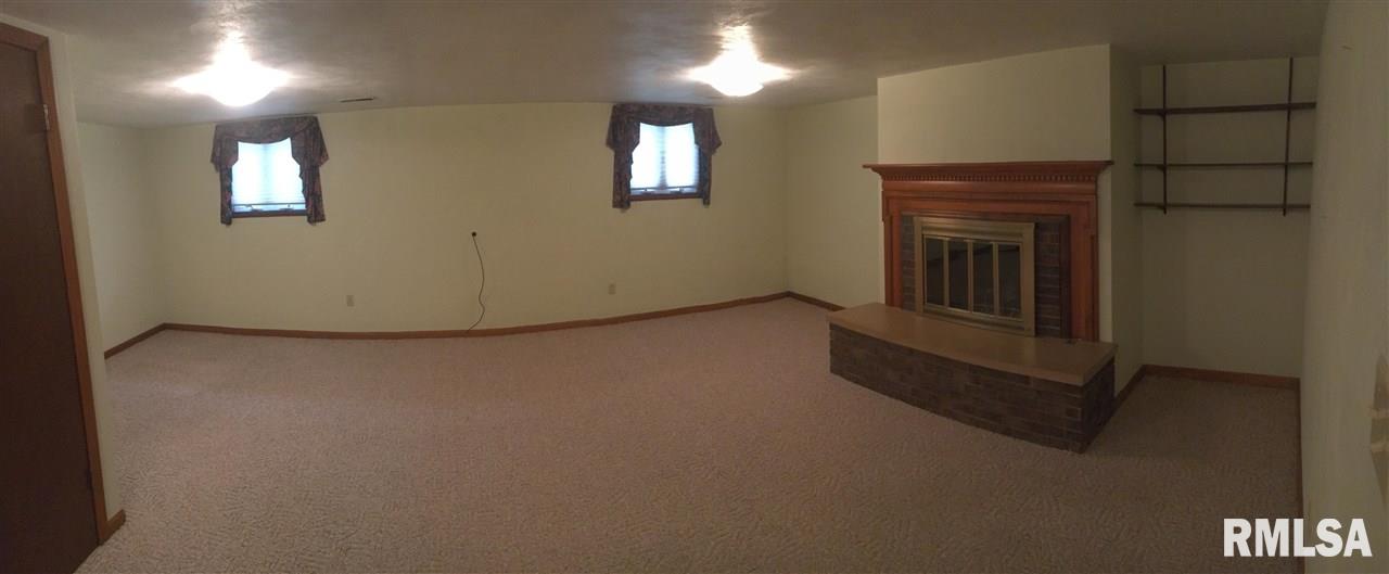 21600 West Nelson Road Trivoli, IL 61569 - Photo 21 of 34