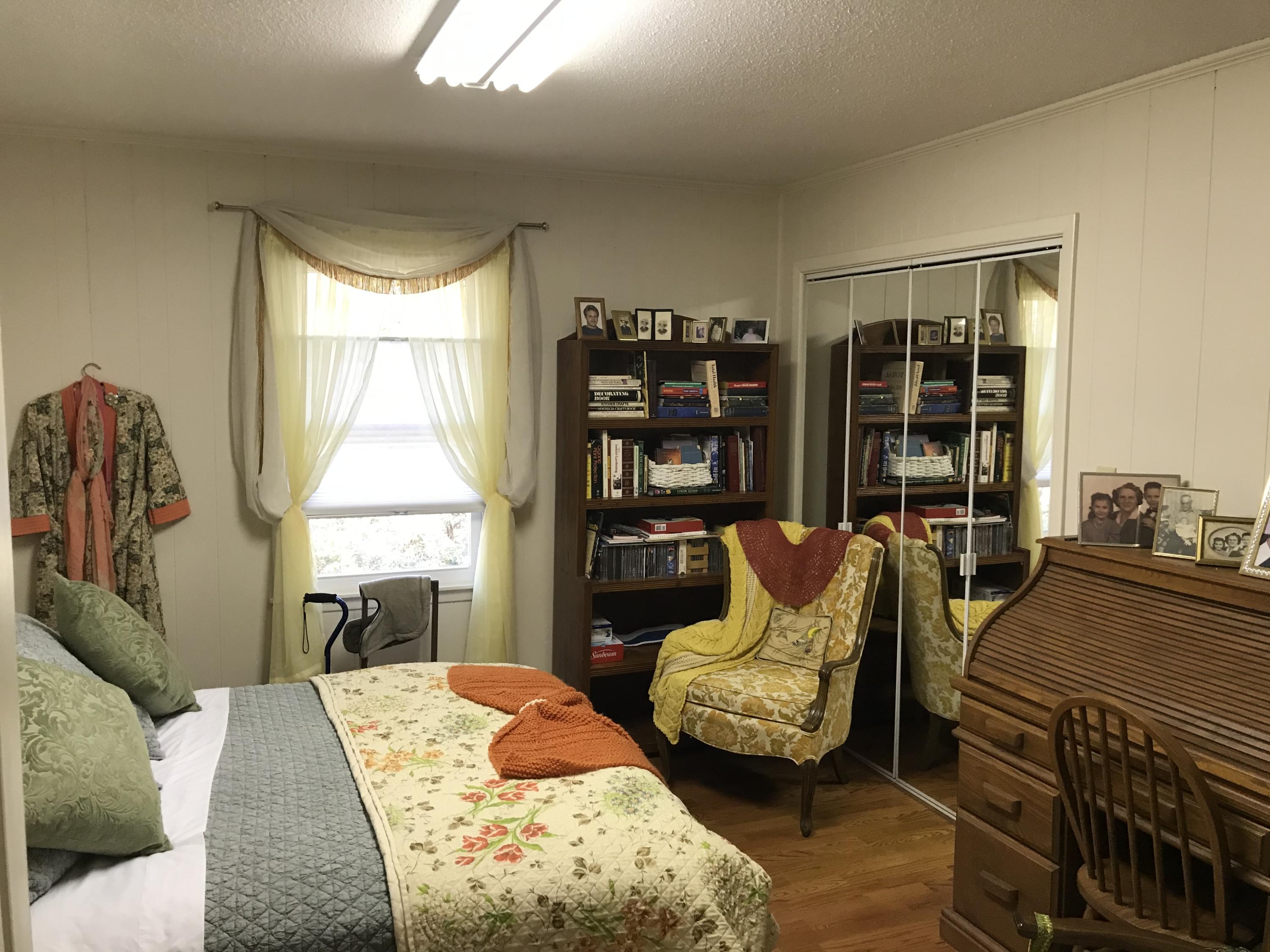 2093 Airport Road Whispering Pines, NC 28327 - Photo 15 of 22 BR 3