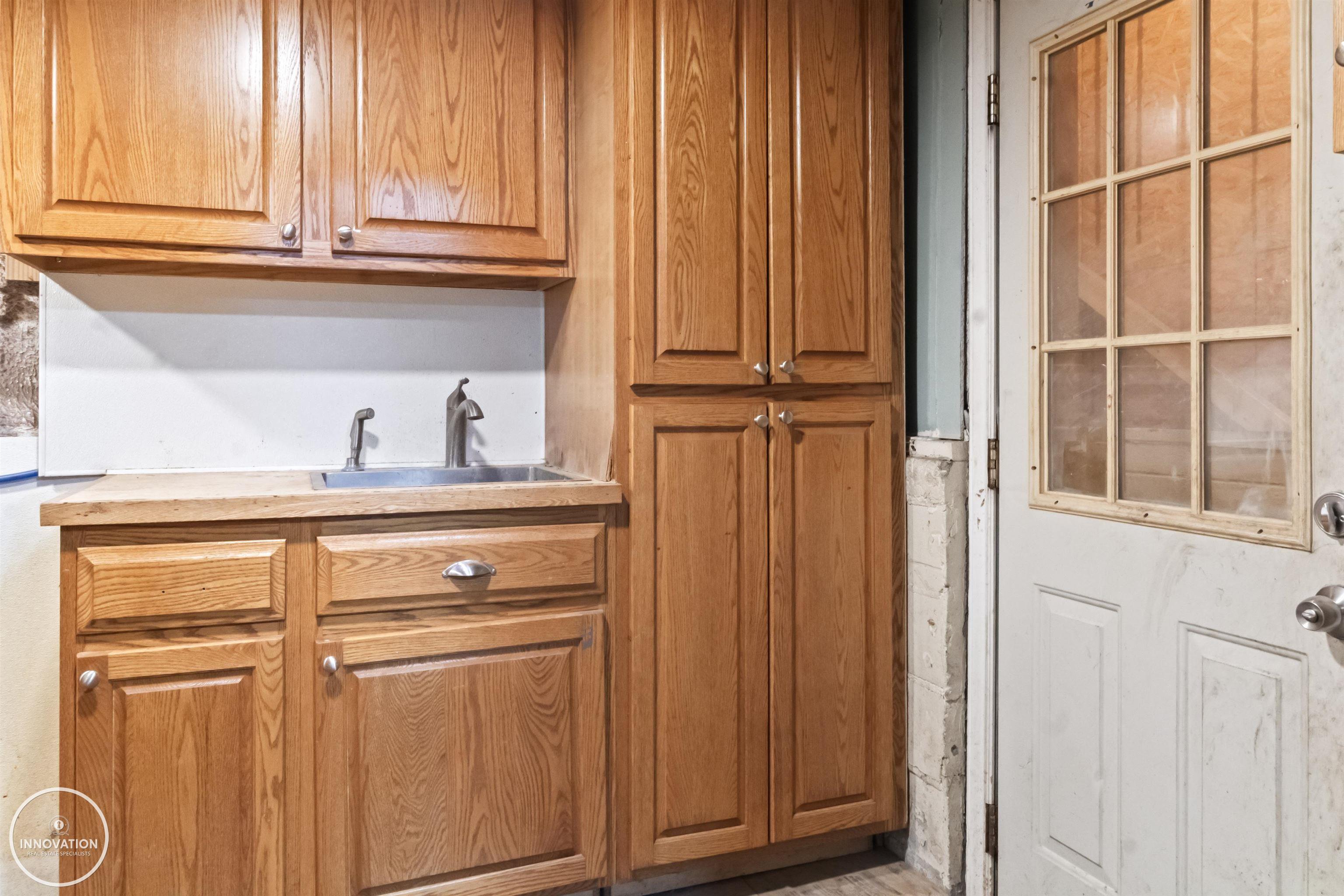 22174 Rausch Avenue Eastpointe, MI 48021 - Photo 20 of 34