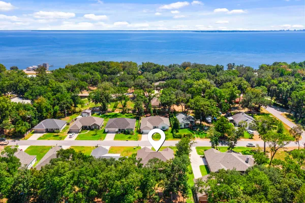 $3,000 | 61 Spruce Street, Freeport, FL 32439