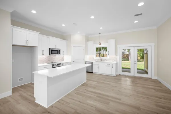 $3,000 | 61 Spruce Street, Freeport, FL 32439