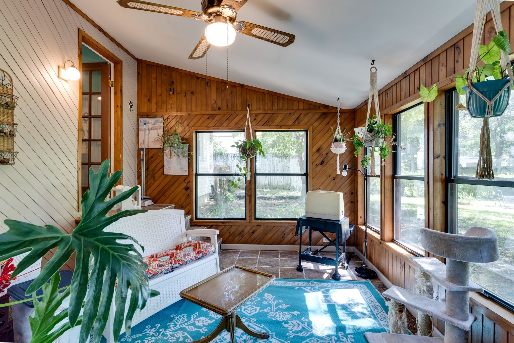 104 Shelby Street Old Hickory, TN 37138 - Photo 17 of 29 a living room with patio furniture and a potted plant