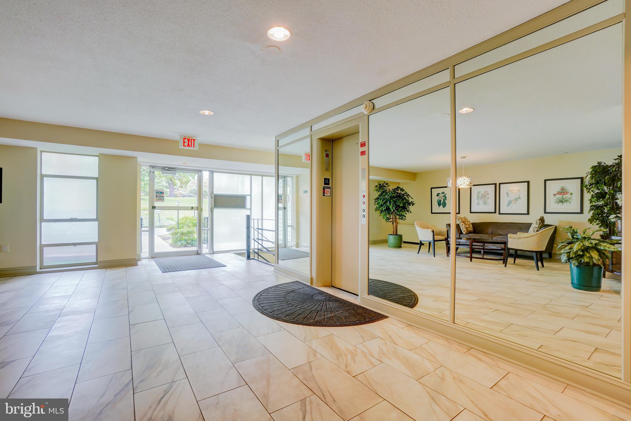 7400 Lakeview Drive, Unit 405 Bethesda, MD 20817 - Photo 2 of 30