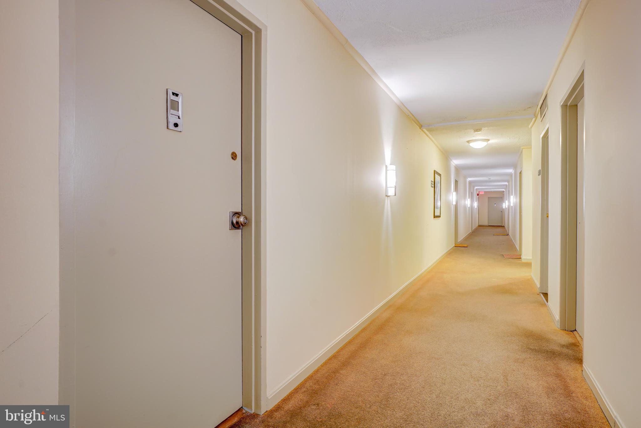 7400 Lakeview Drive, Unit 405 Bethesda, MD 20817 - Photo 4 of 30