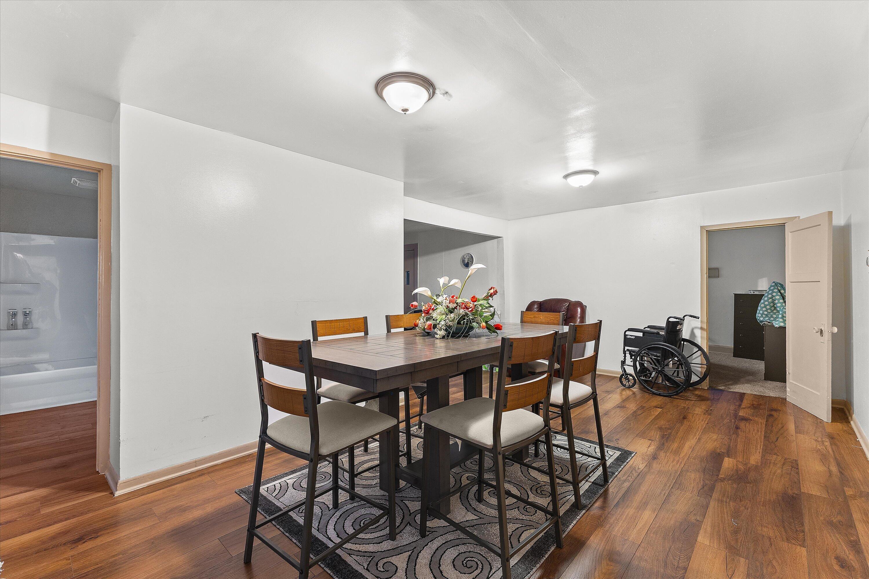 1718 Erie Street Racine, WI 53402 - Photo 6 of 15 Dining Room