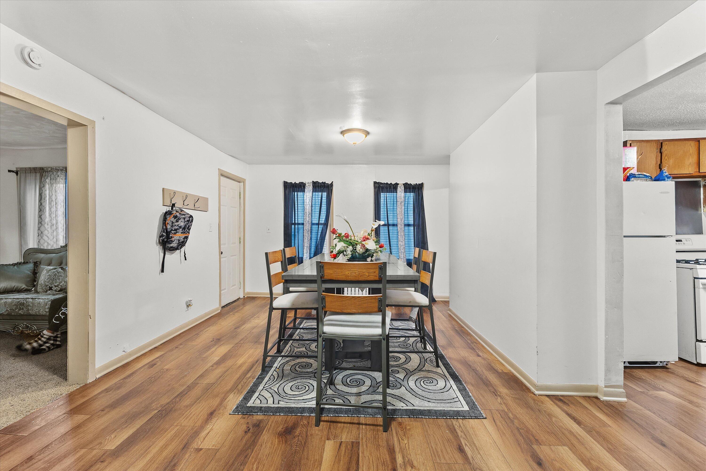 1718 Erie Street Racine, WI 53402 - Photo 10 of 15 Dining Room
