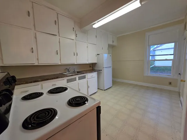 $219,000 | 401 South College Avenue, Fox Lake, WI 53933