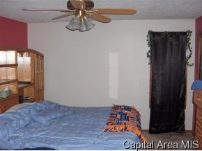 1413 Guemes Court Springfield, IL 62702 - Photo 6 of 10