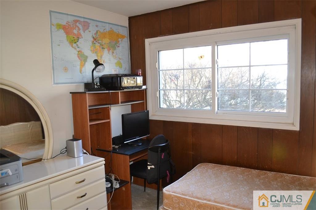 7 Cranston Road Kendall Park, NJ 08824 - Photo 13 of 17 Gallery Image 13