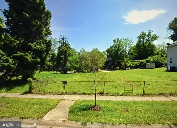 a view of park with green space