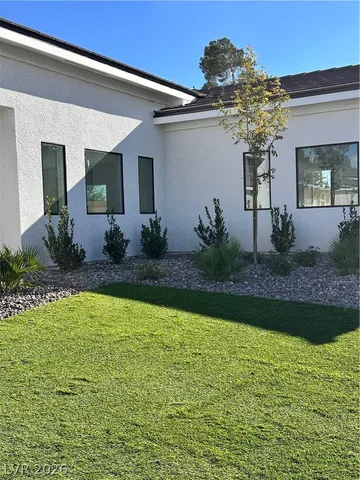 $3,000 | 2560 Bonano Court, Las Vegas, NV 89108