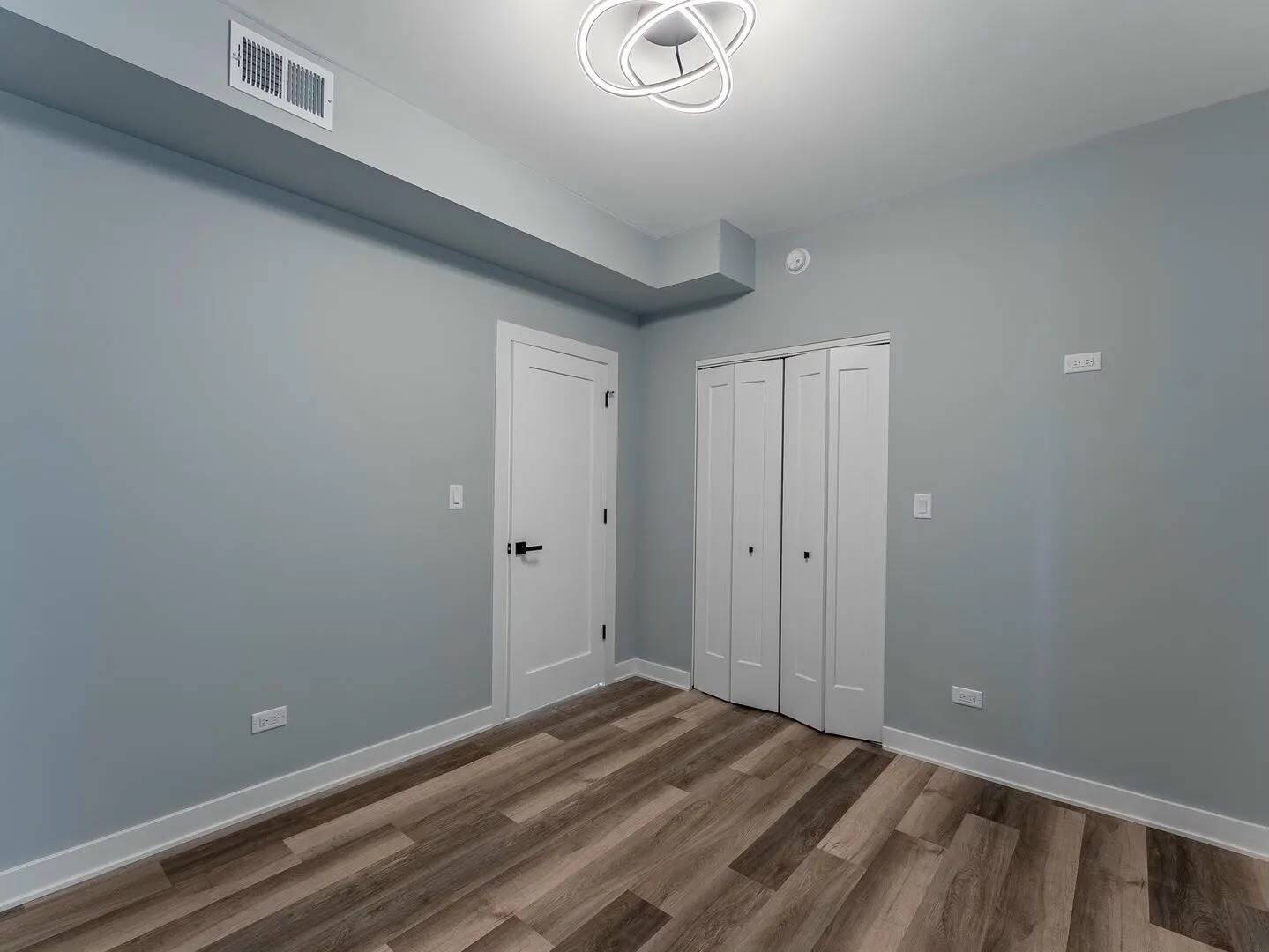 5131 West Roscoe Street, Unit 2 Chicago, IL 60641 - Photo 9 of 22