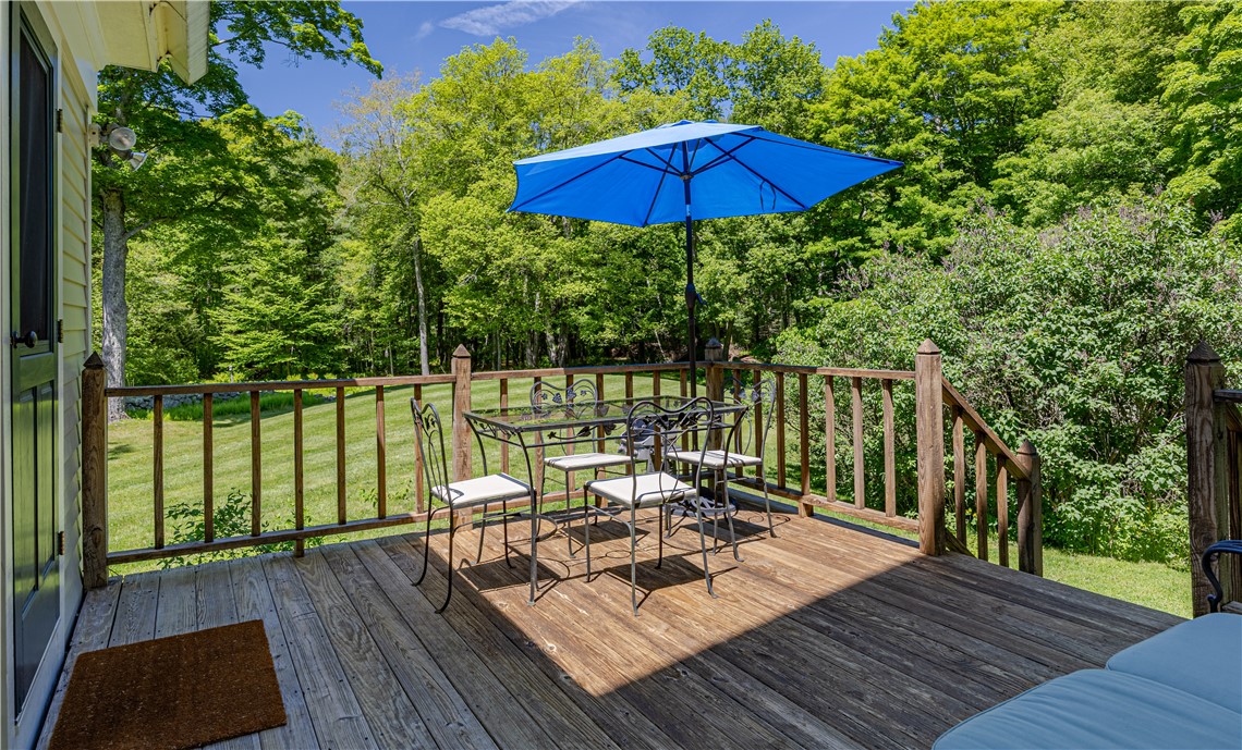 123 Foster Center Road Foster, RI 02825 - Photo 11 of 35