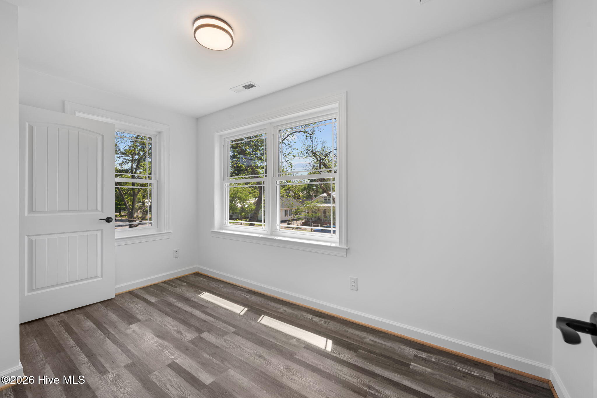 1514 Rhem Avenue New Bern, NC 28560 - Photo 23 of 41 20-web-or-mls-DSC_0072