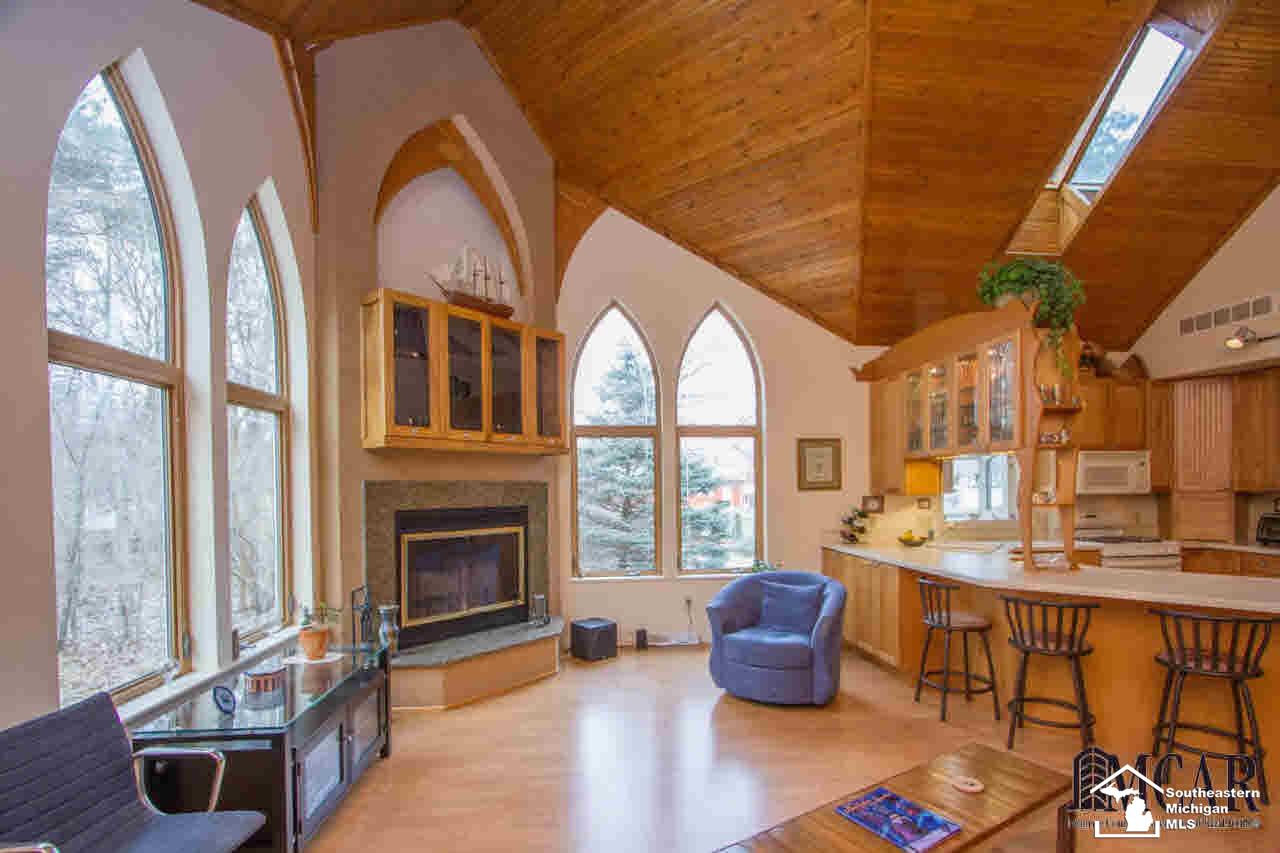 9255 Crabb Road Temperance, MI 48182 - Photo 8 of 45