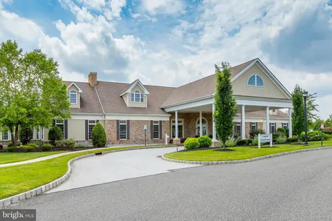 $500,000 | 27 Embassy Drive, Swedesboro, NJ 08085