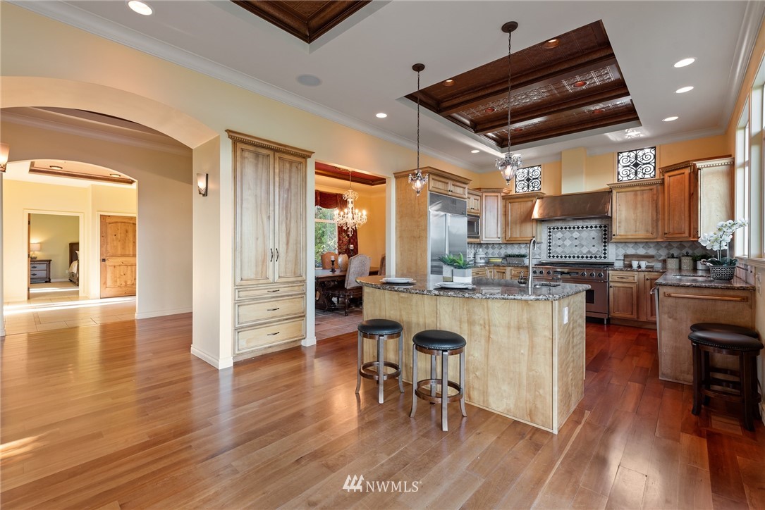 10 Brook Bay Road Mercer Island, WA 98040 - Photo 11 of 39 Gallery Image 11