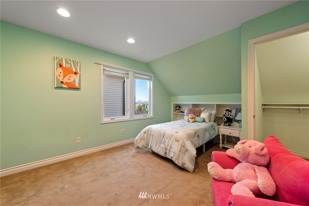 10 Brook Bay Road Mercer Island, WA 98040 - Photo 21 of 39 Gallery Image 21