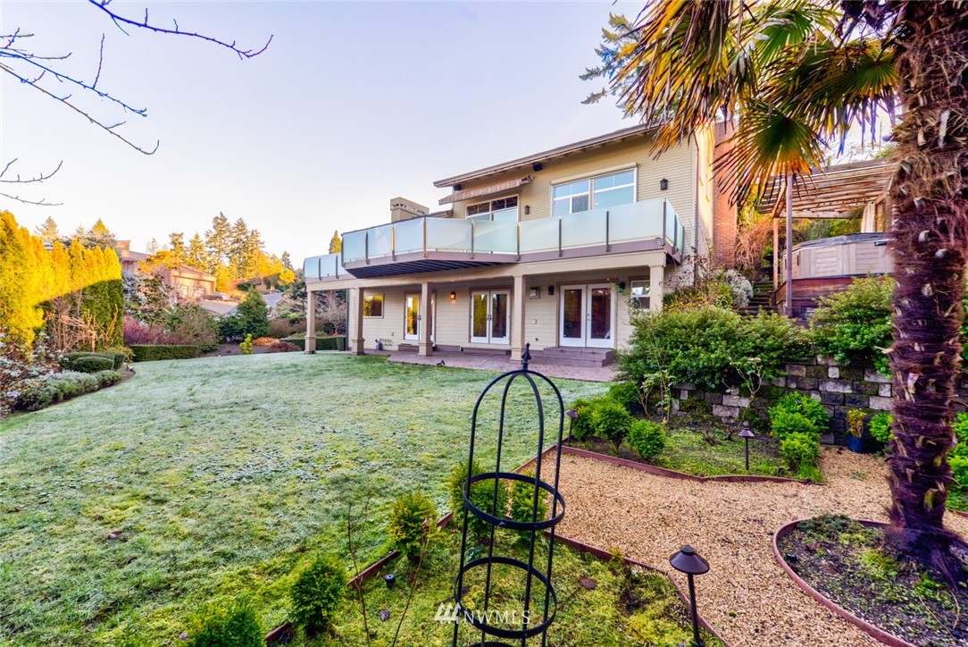 10 Brook Bay Road Mercer Island, WA 98040 - Photo 34 of 39 Gallery Image 34