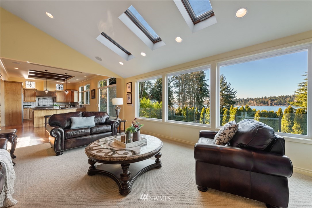10 Brook Bay Road Mercer Island, WA 98040 - Photo 8 of 39 Gallery Image 8