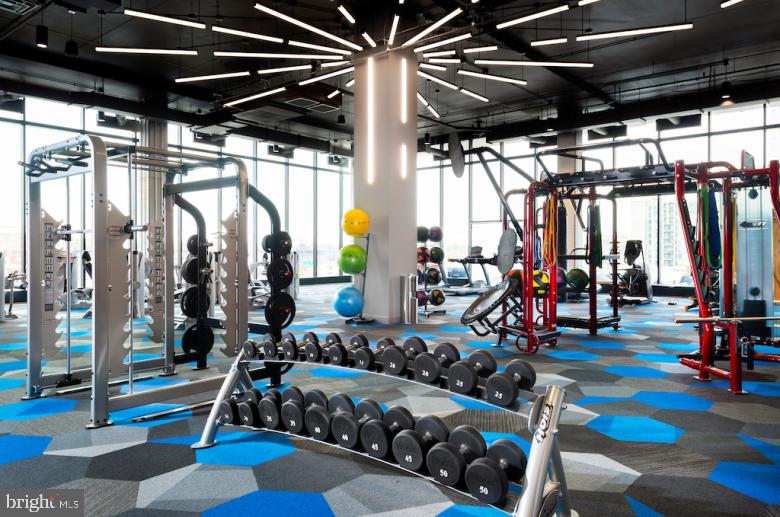 2301-61 John F Kennedy Boulevard, Unit 613 Philadelphia, PA 19103 - Photo 34 of 42 a view of gym