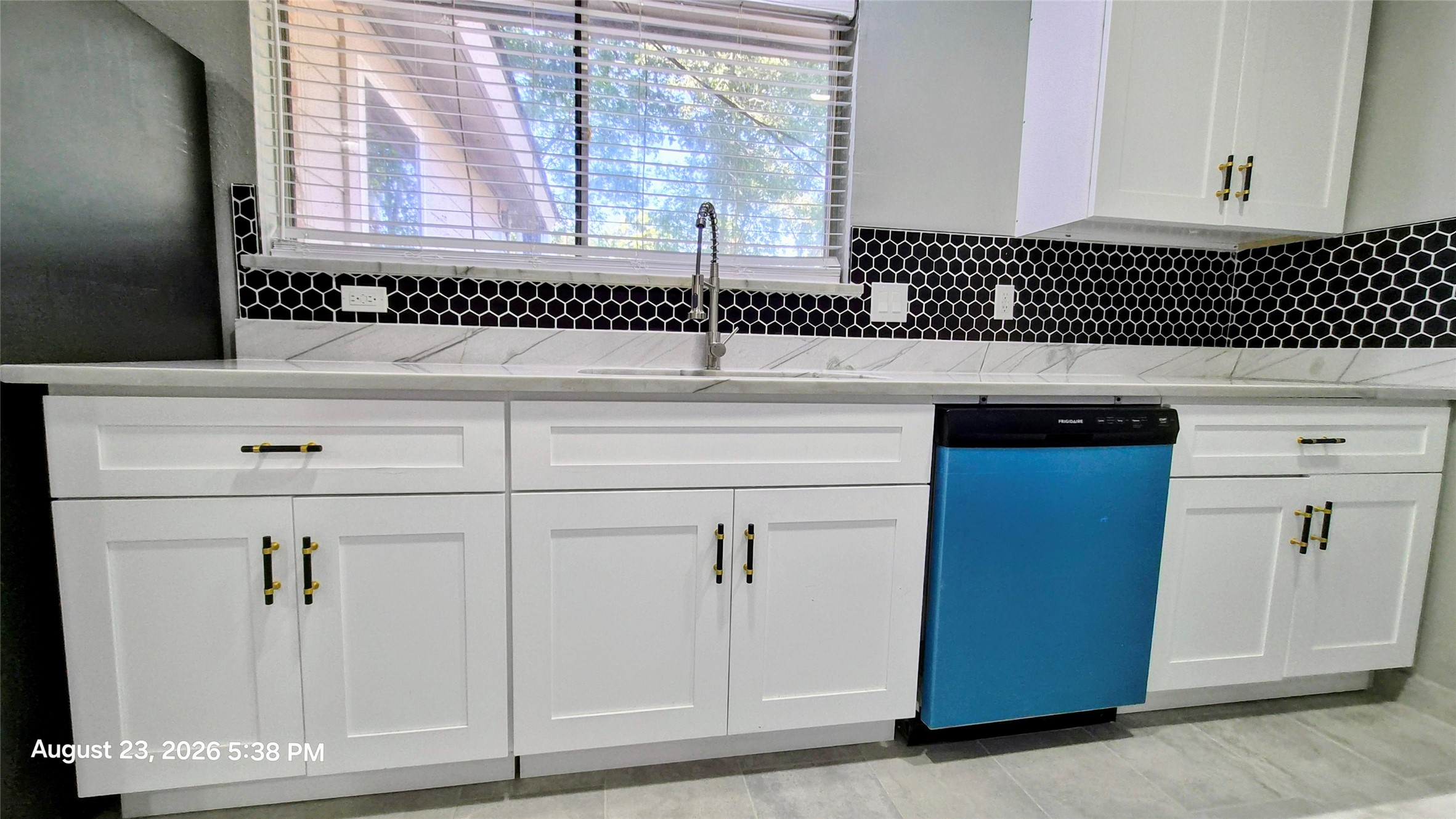 23054 Banquo Drive Spring, TX 77373 - Photo 4 of 14 Gallery Image 4