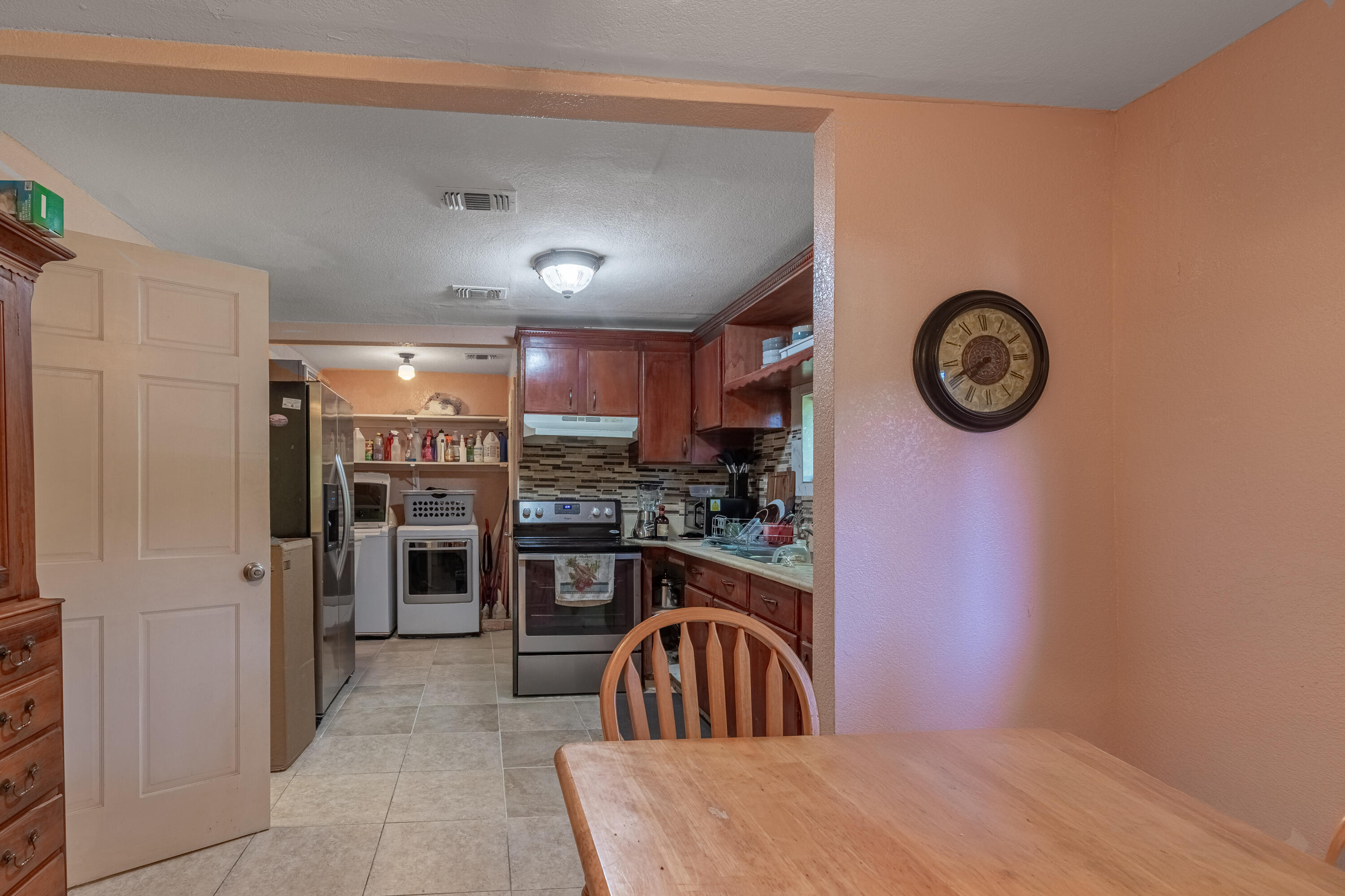 2943 B Road Loxahatchee Groves, FL 33470 - Photo 69 of 88 Guest Home-Kitchen