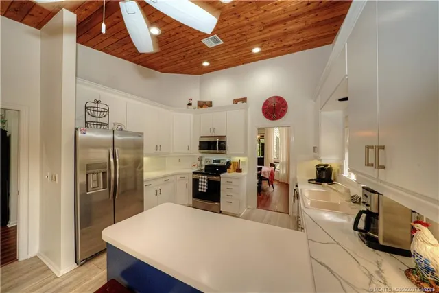 $550,000 | 5311 Southeast Brandywine Way, Unit 28, Stuart, FL 34997