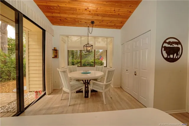 $550,000 | 5311 Southeast Brandywine Way, Unit 28, Stuart, FL 34997