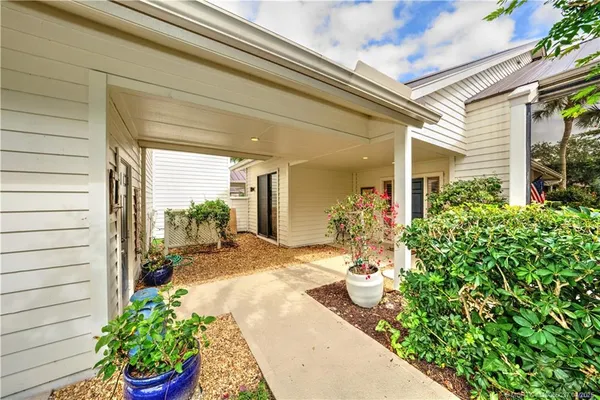 $550,000 | 5311 Southeast Brandywine Way, Unit 28, Stuart, FL 34997