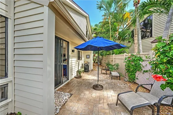 $550,000 | 5311 Southeast Brandywine Way, Unit 28, Stuart, FL 34997