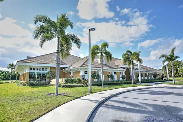 $550,000 | 5311 Southeast Brandywine Way, Unit 28, Stuart, FL 34997