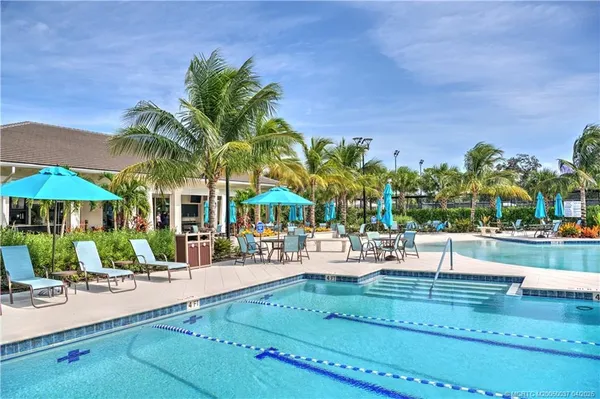 $550,000 | 5311 Southeast Brandywine Way, Unit 28, Stuart, FL 34997