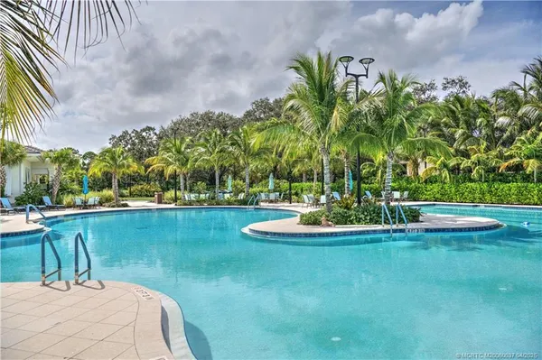 $550,000 | 5311 Southeast Brandywine Way, Unit 28, Stuart, FL 34997