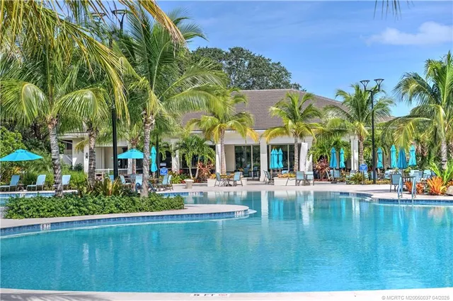 $550,000 | 5311 Southeast Brandywine Way, Unit 28, Stuart, FL 34997