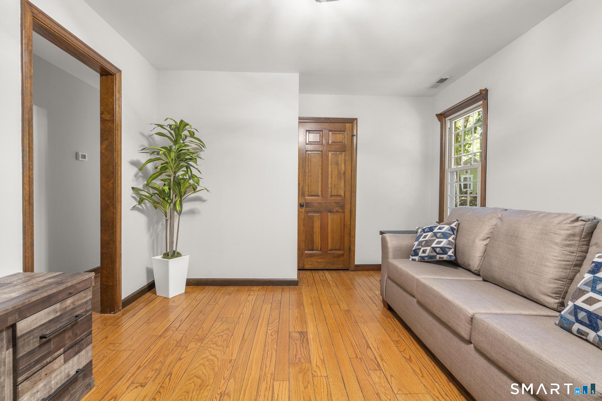 172 Parker Hill Road Killingworth, CT 06419 - Photo 17 of 39